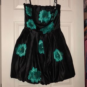 Black strapless dress